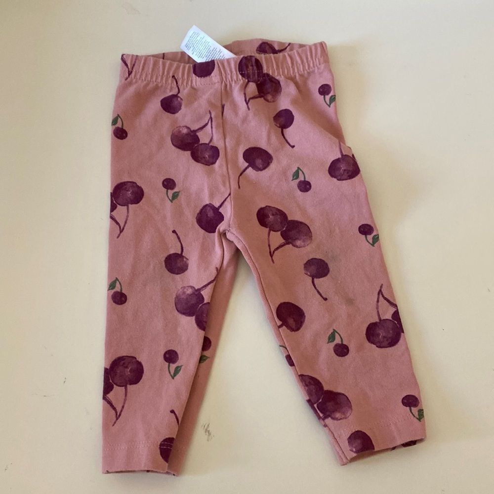 Cherry print leggings